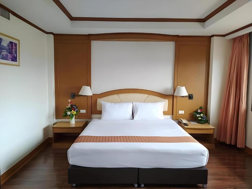 Sing Golden Place Hotel Hat Yai Exterior photo