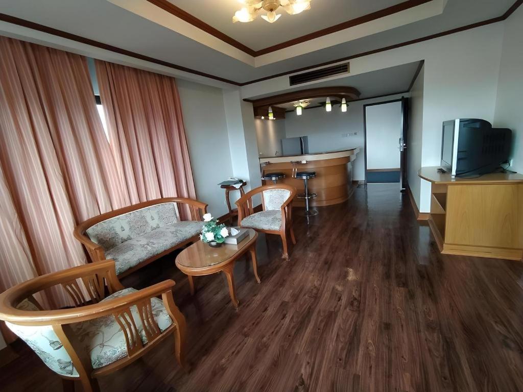 Sing Golden Place Hotel Hat Yai Exterior photo